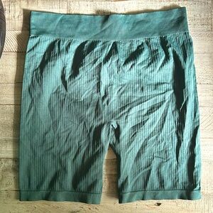 Arula Biker Shorts